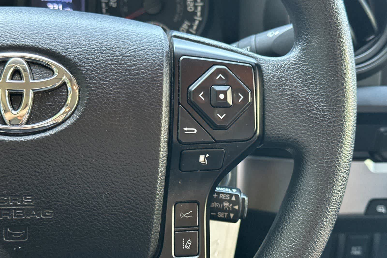 Used 2021 Toyota Tacoma SR w/ SR Convenience Package RWD image 27