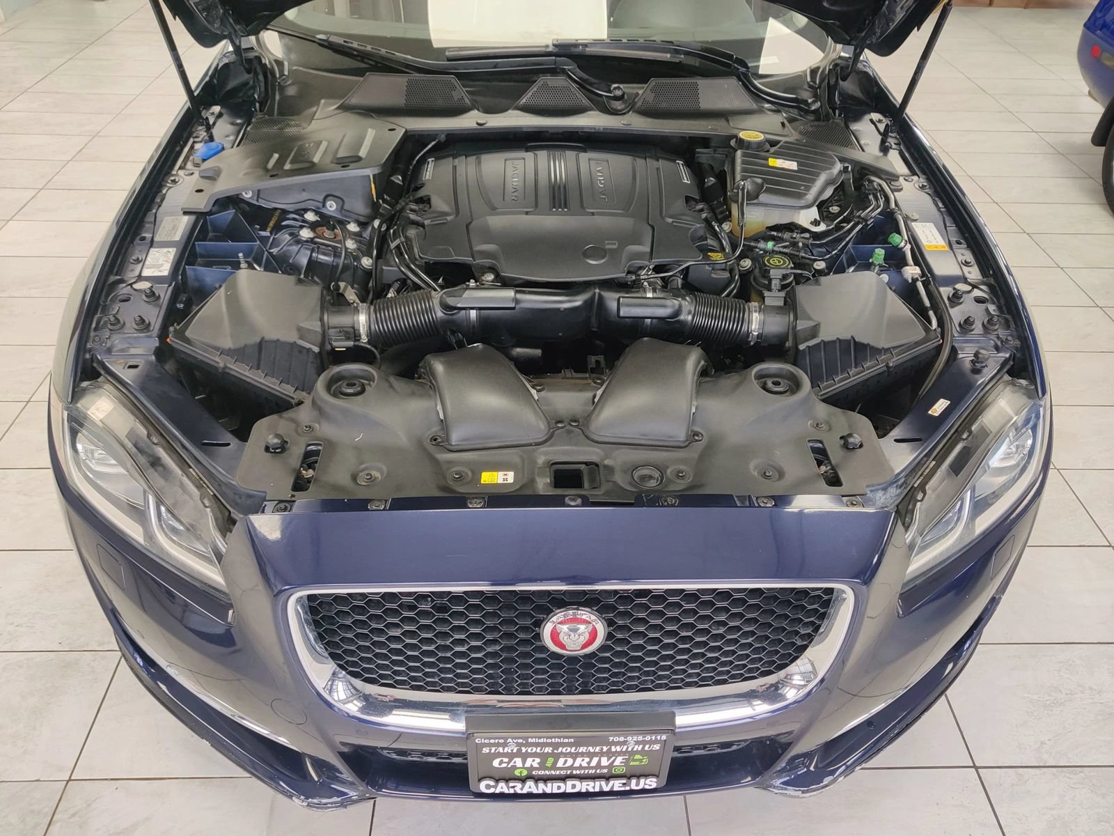 Used 2016 Jaguar XJ AWD/4WD image 51