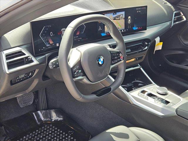 Used 2025 BMW 230i xDrive Coupe image 3