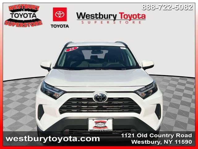 Certified 2025 Toyota RAV4 XLE AWD/4WD image 3
