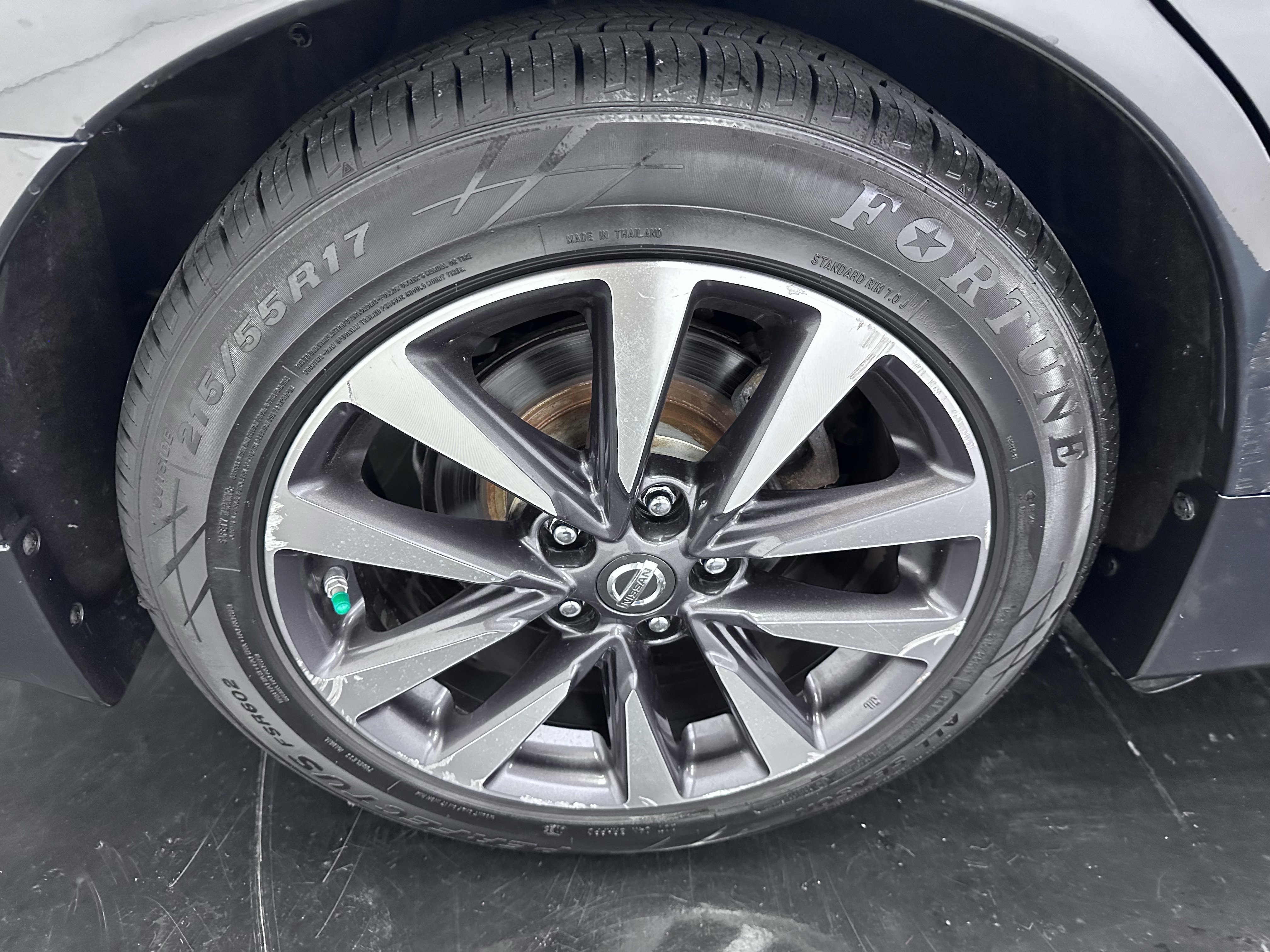 Used 2016 Nissan Altima 2.5 SV w/ Convenience Package FWD image 18