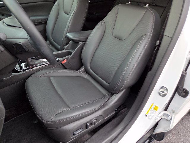 Used 2024 Buick Encore GX Sport Touring w/ Comfort Package FWD image 22