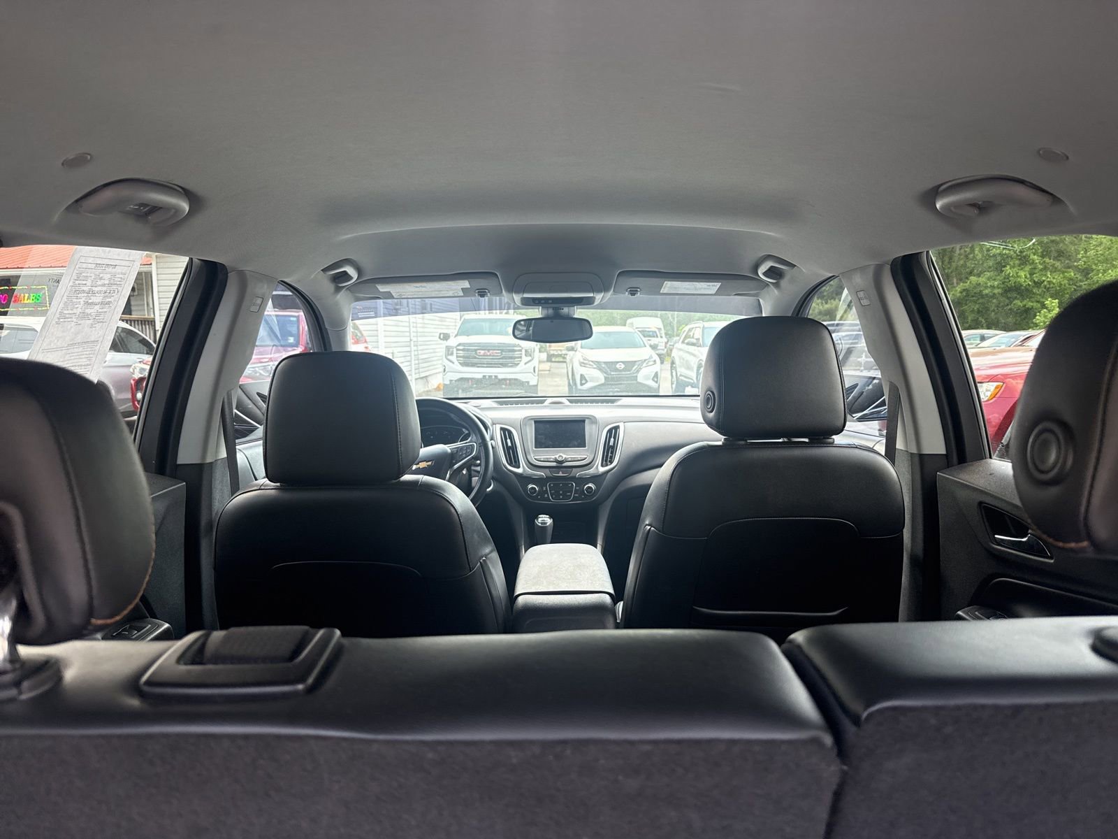 Used 2020 Chevrolet Equinox LT w/ Midnight Edition FWD image 8