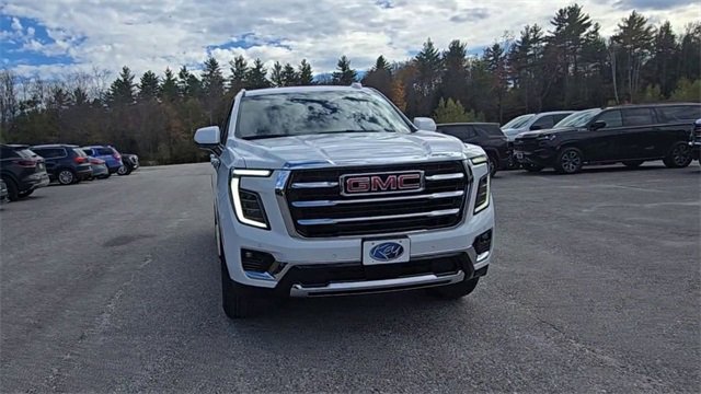 New 2026 GMC Yukon Elevation image 3