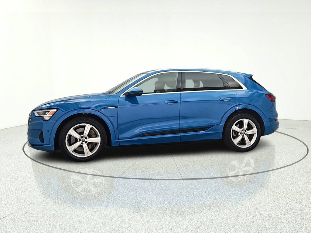 Used 2019 Audi e-tron Premium Plus AWD/4WD image 4