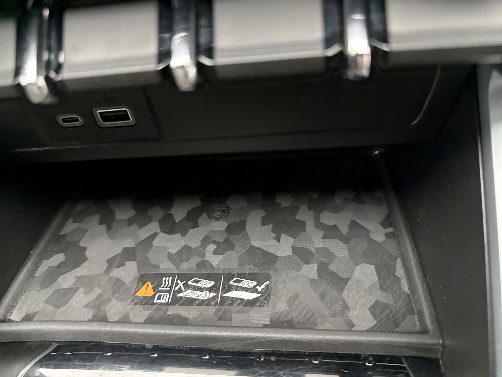 Used 2024 Chevrolet Colorado ZR2 w/ ZR2 Convenience Package III image 17