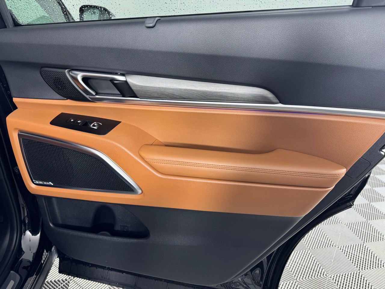 Used 2025 Kia Telluride SX Prestige X-Line image 31