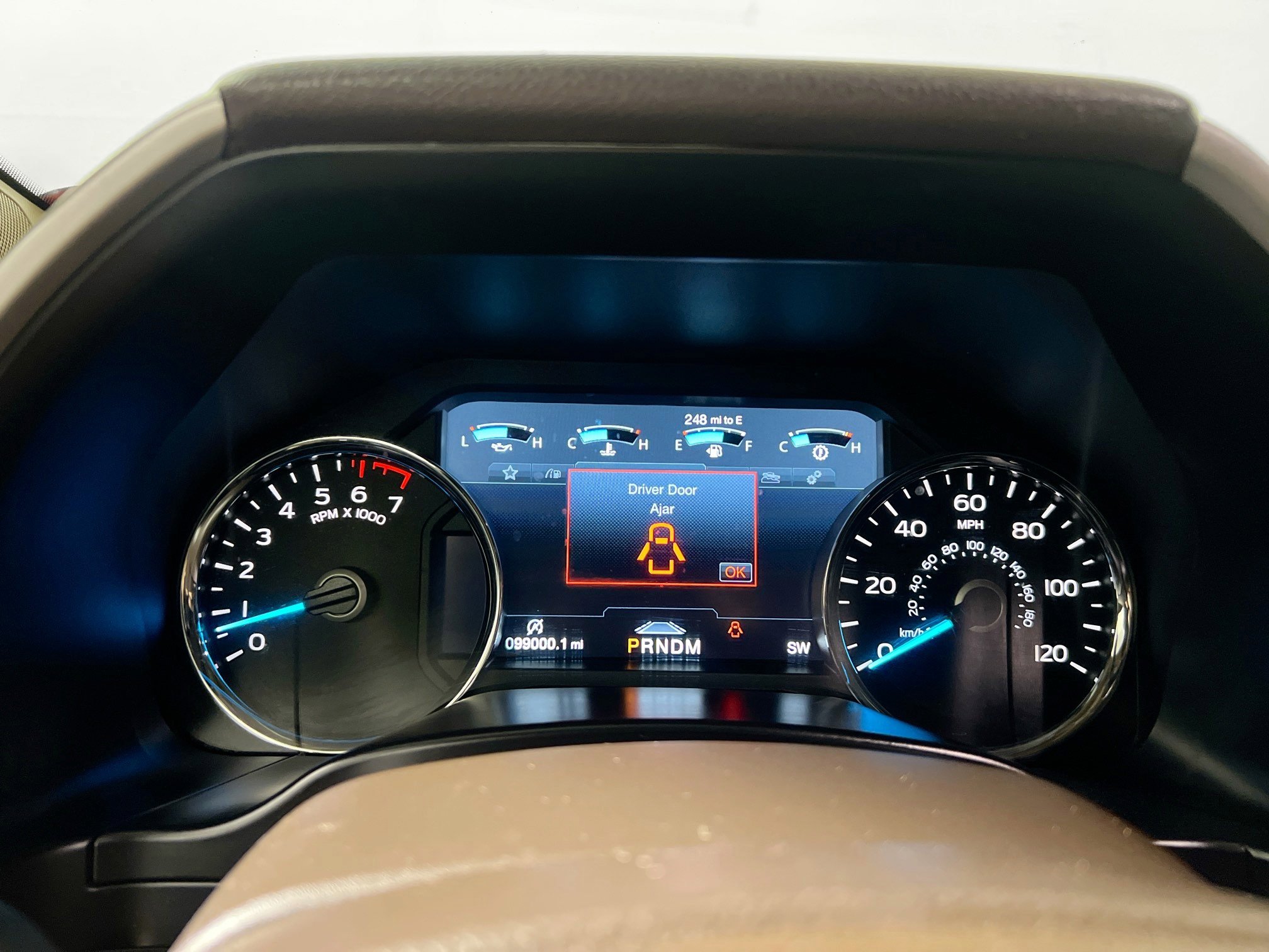 Used 2018 Ford F150 Lariat w/ Equipment Group 502A Luxury image 23