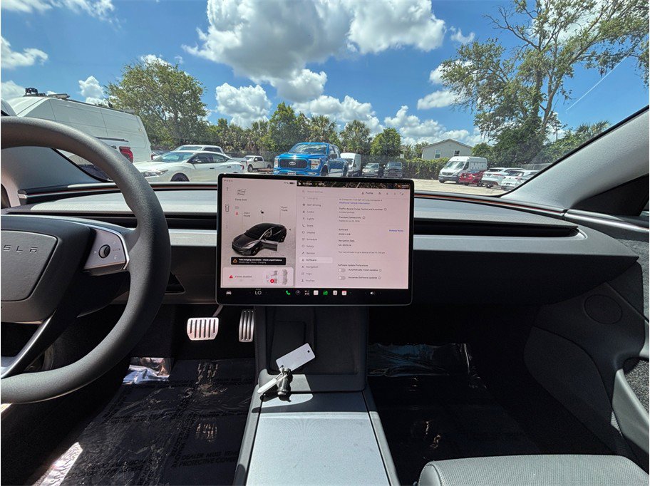 Used 2024 Tesla Model 3 Performance AWD/4WD image 11