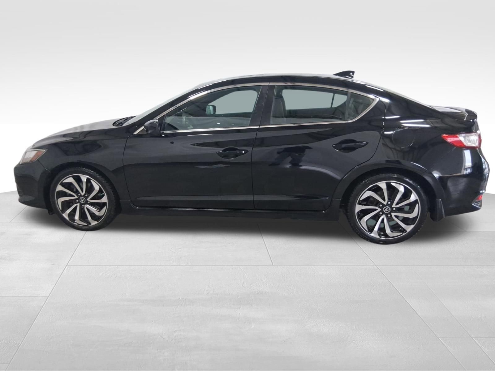 Used 2016 Acura ILX image 8