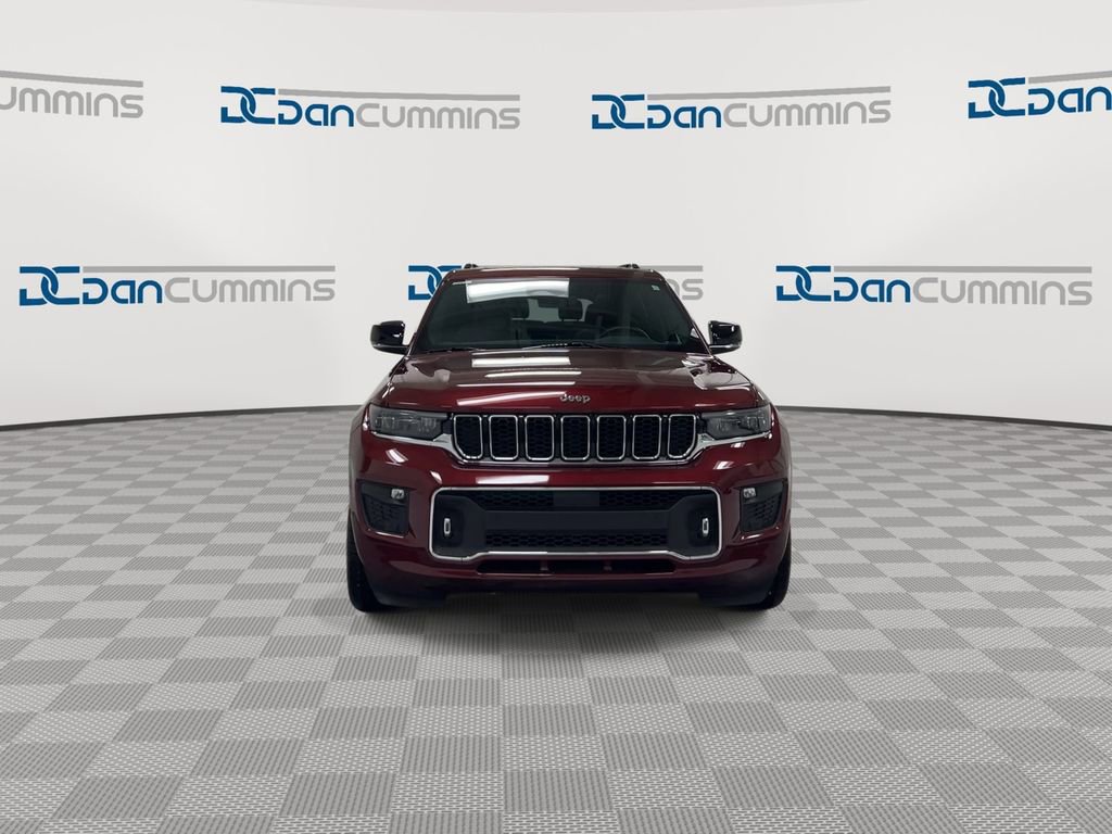 Used 2021 Jeep Grand Cherokee L Overland w/ Luxury Tech Group IV image 3