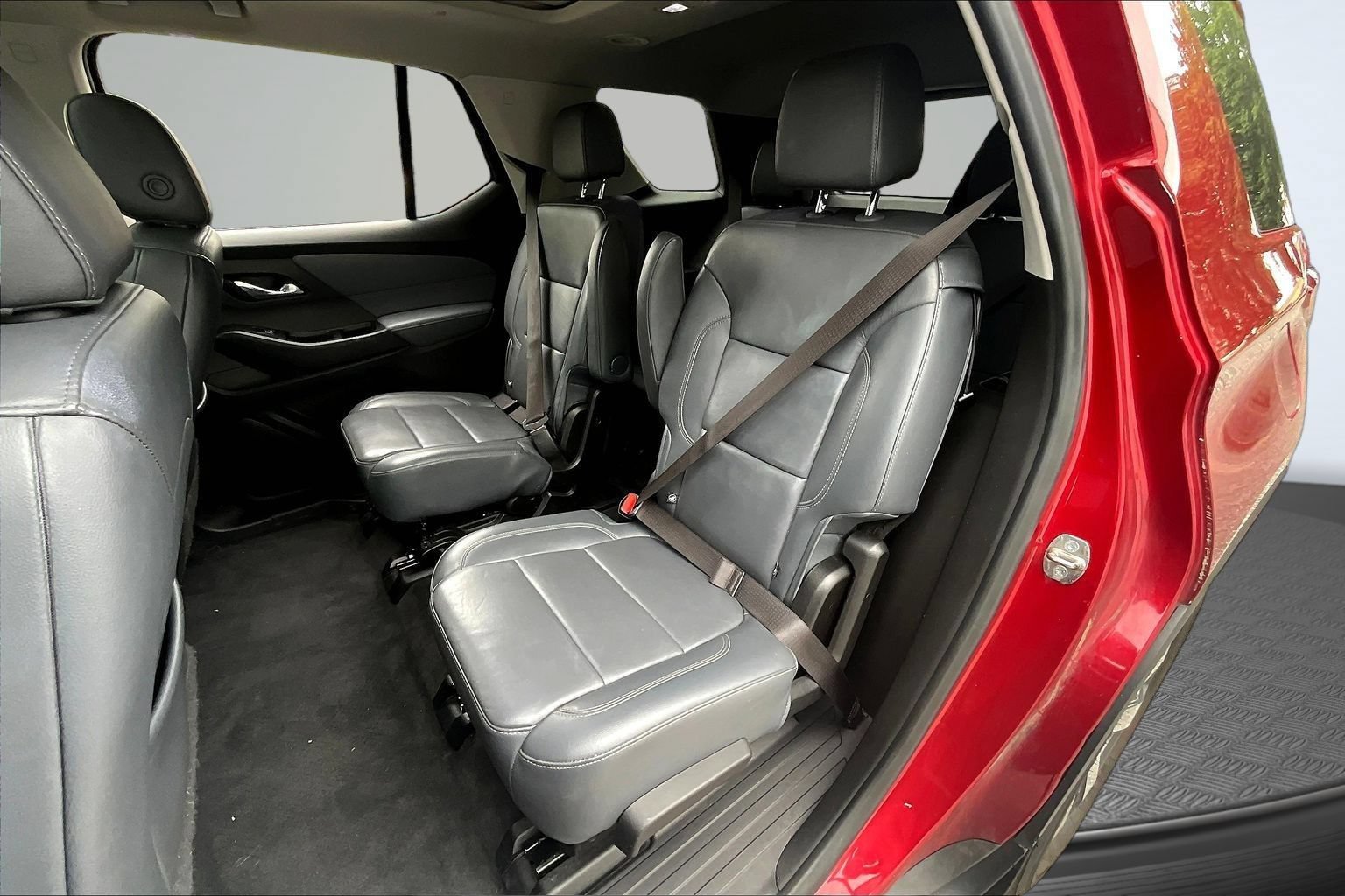 Used 2019 Chevrolet Traverse LT w/ LT Premium Package AWD/4WD image 22