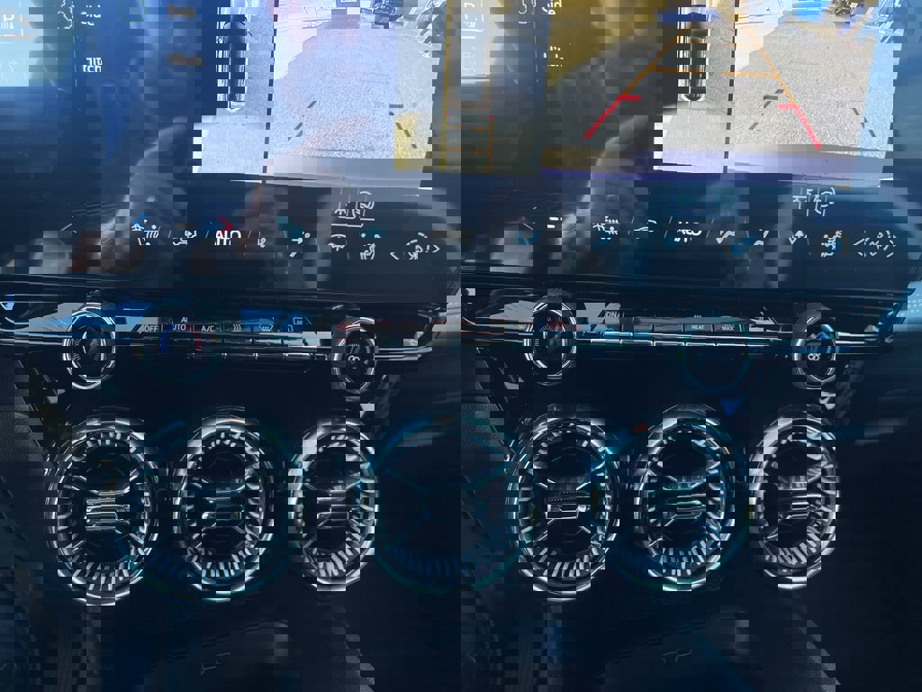 New 2025 Chevrolet Blazer EV LT image 26