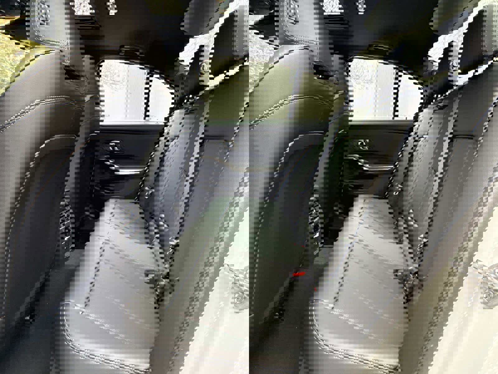 Used 2026 BMW 330i xDrive Sedan w/ Premium Package image 15