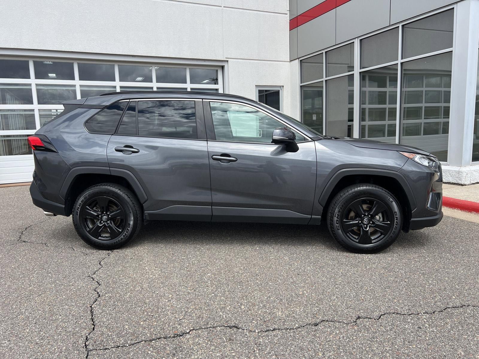 Used 2021 Toyota RAV4 XLE AWD/4WD image 11