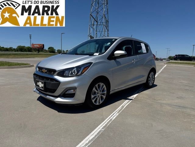 Used 2021 Chevrolet Spark LT FWD image 2