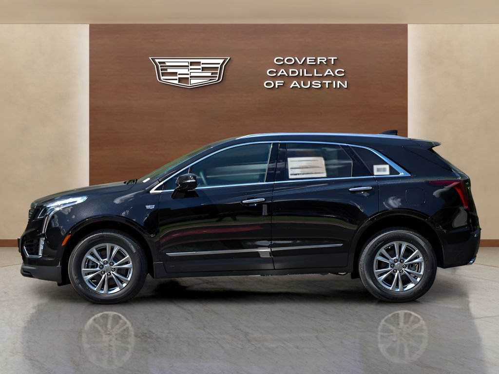 Certified 2025 Cadillac XT5 Luxury FWD image 3