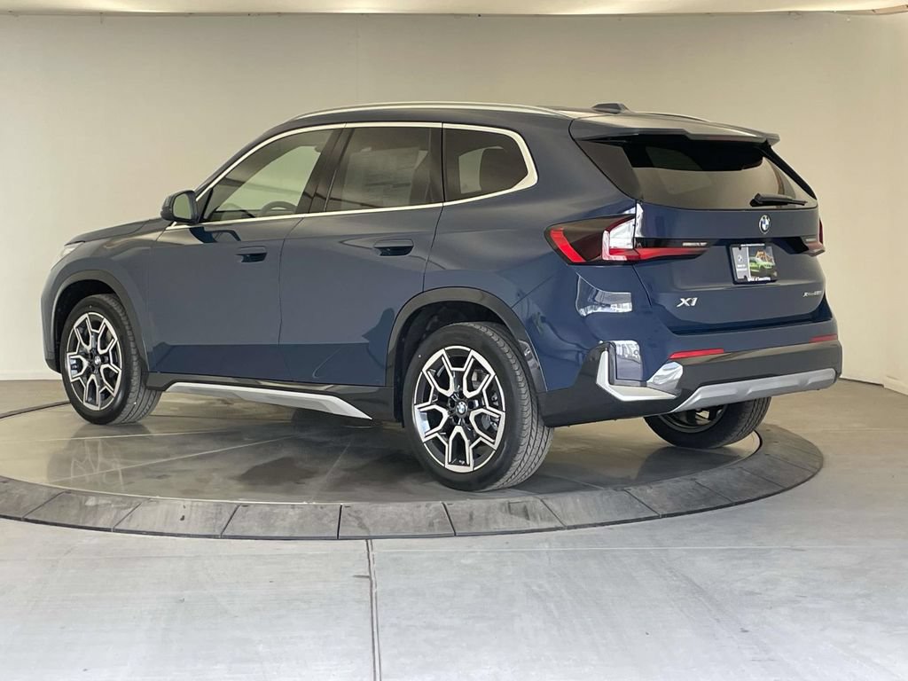 New 2026 BMW X1 xDrive28i w/ Convenience Package AWD/4WD image 3