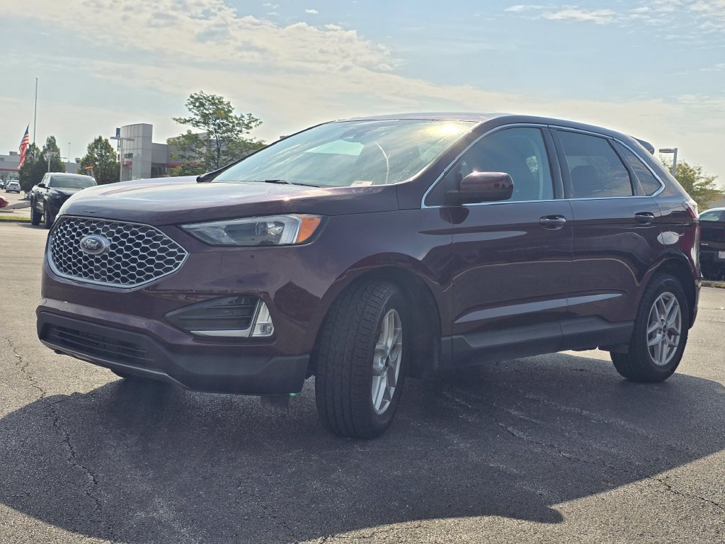 Used 2024 Ford Edge SEL w/ Convenience Package AWD/4WD image 10