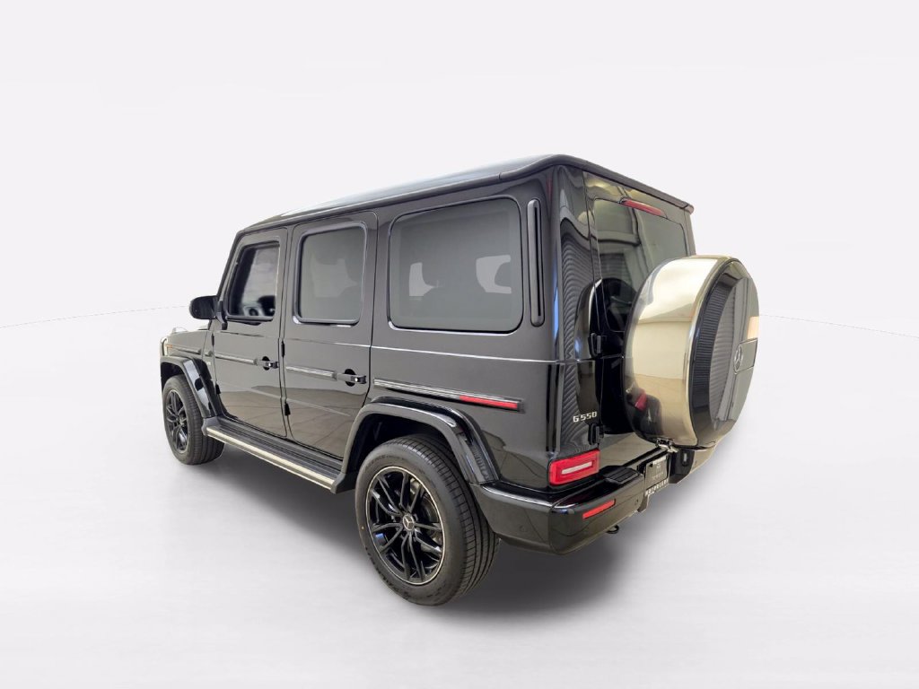Used 2024 Mercedes-Benz G 550 image 11