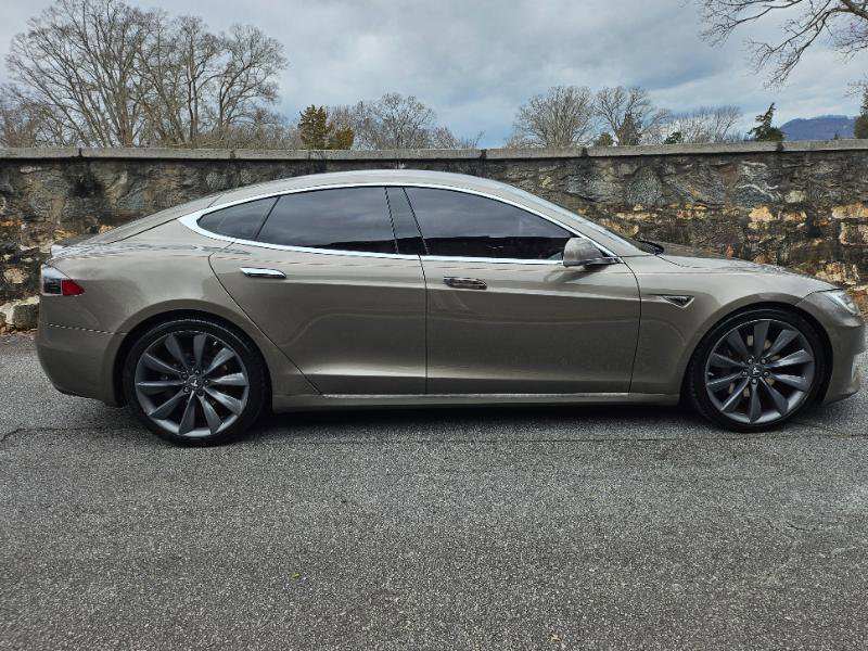 Used 2016 Tesla Model S 90D image 9