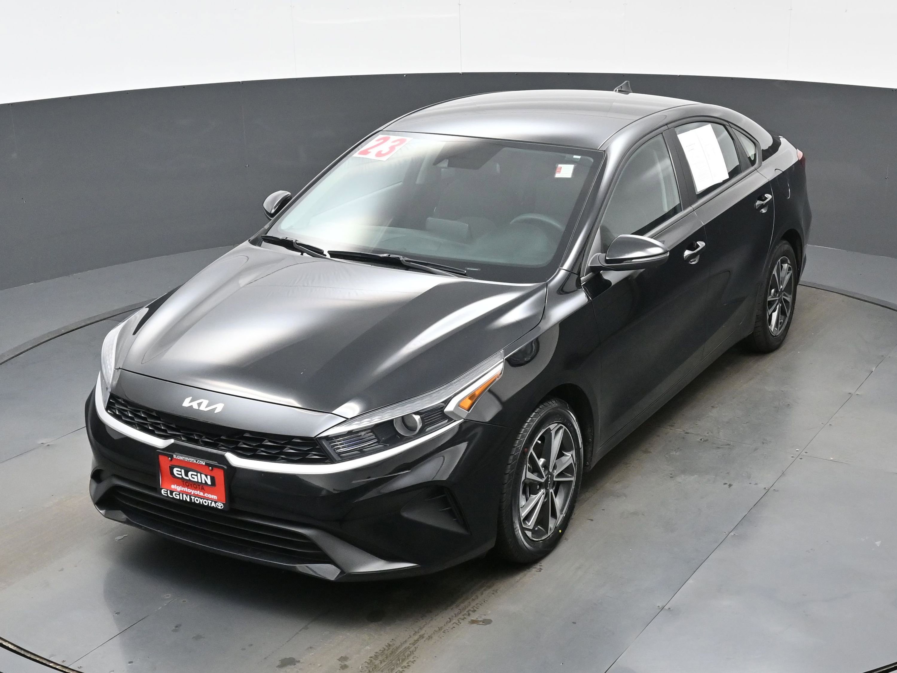 Used 2023 Kia Forte LXS w/ LXS Technology Package FWD image 34