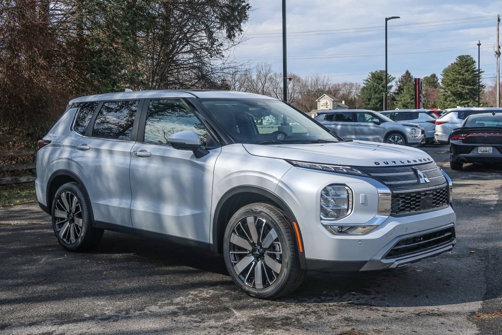 New 2026 Mitsubishi Outlander SE AWD/4WD image 7