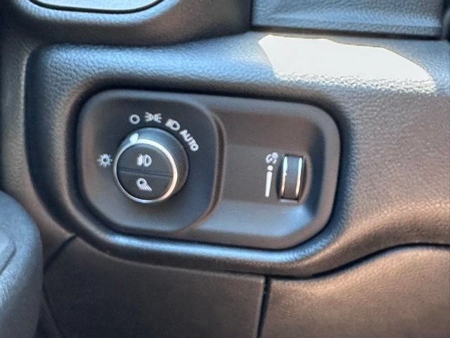 New 2026 RAM 3500 Tradesman AWD/4WD image 17