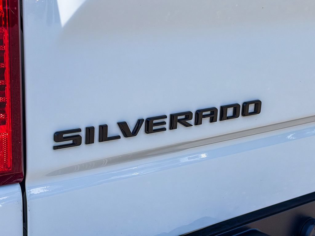 Used 2024 Chevrolet Silverado 1500 Custom w/ LPO, Dark Essentials Package AWD/4WD image 9