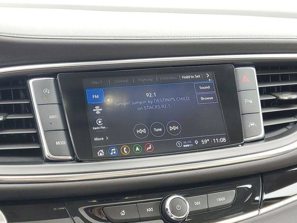 Used 2022 Buick Enclave Avenir w/ Avenir Technology Package AWD/4WD image 15