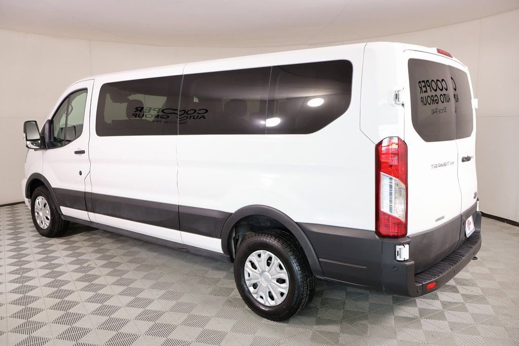 Used 2023 Ford Transit 350 XLT image 21