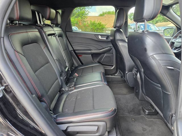 Used 2025 Ford Escape ST-Line AWD/4WD image 26