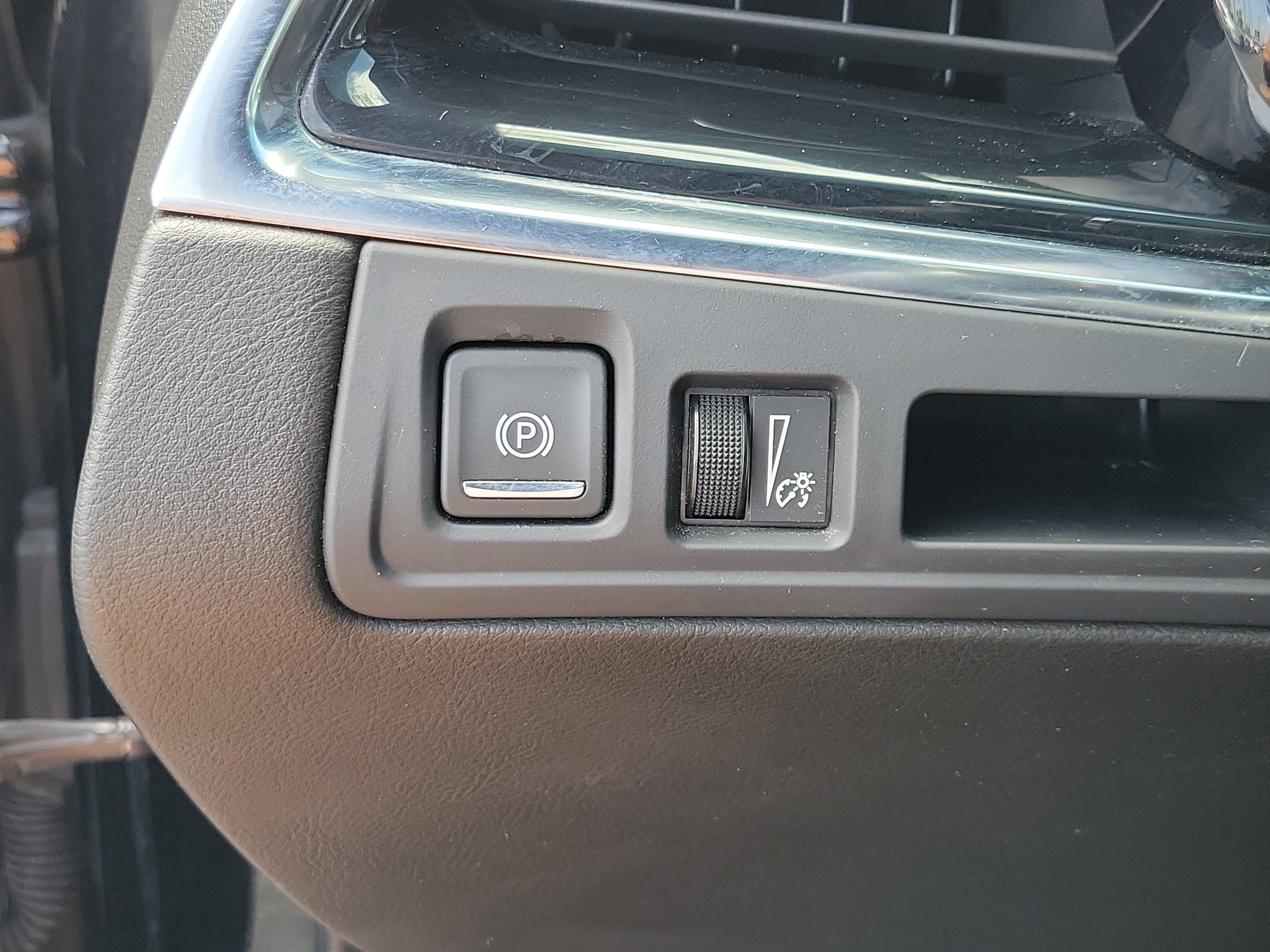 Used 2021 Cadillac XT6 Premium Luxury AWD/4WD image 27