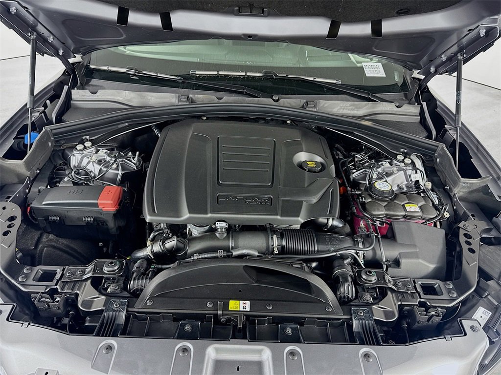 New 2026 Jaguar F-PACE R-Dynamic S image 30