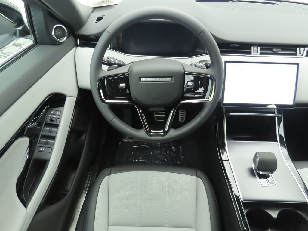 New 2026 Land Rover Range Rover Evoque Dynamic SE image 11