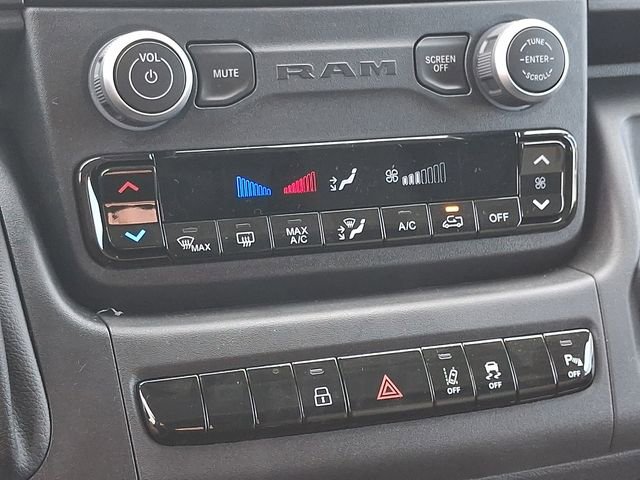 Used 2024 RAM ProMaster 2500 w/ Safety Group image 15