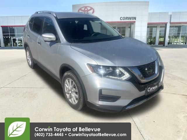 Used 2018 Nissan Rogue SV w/ Premium Package