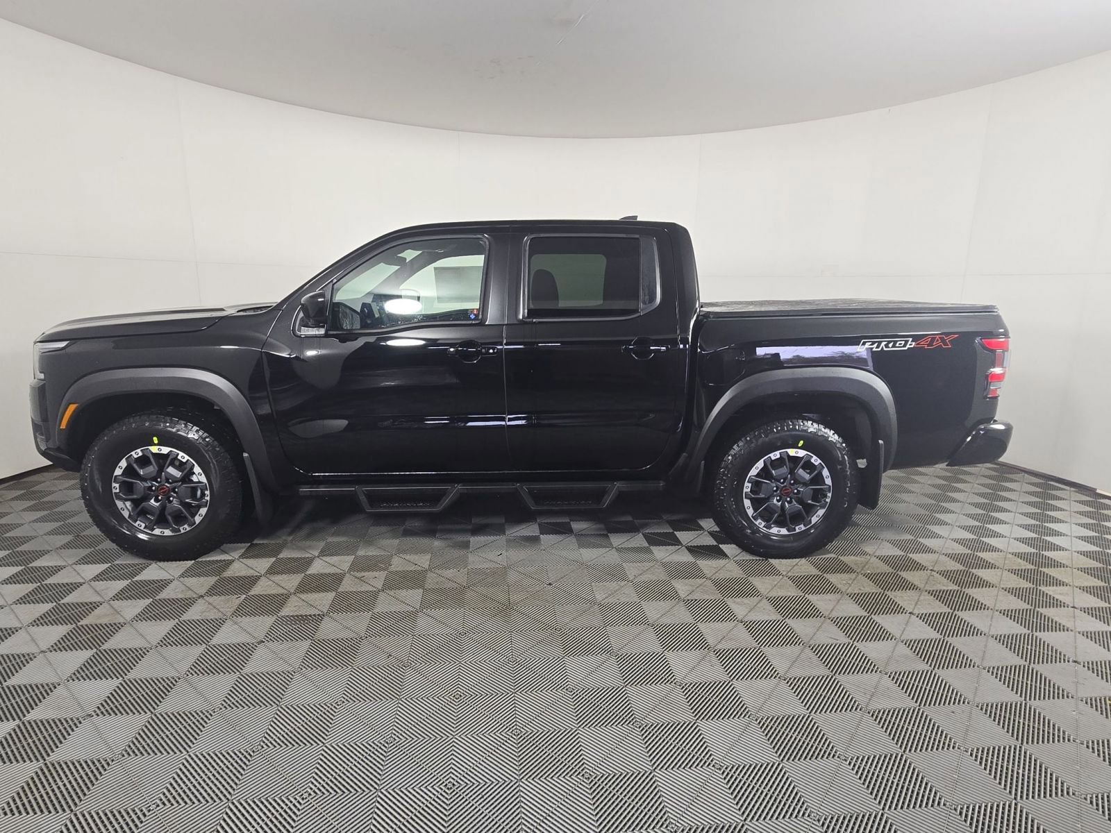 New 2026 Nissan Frontier PRO-4X AWD/4WD image 29