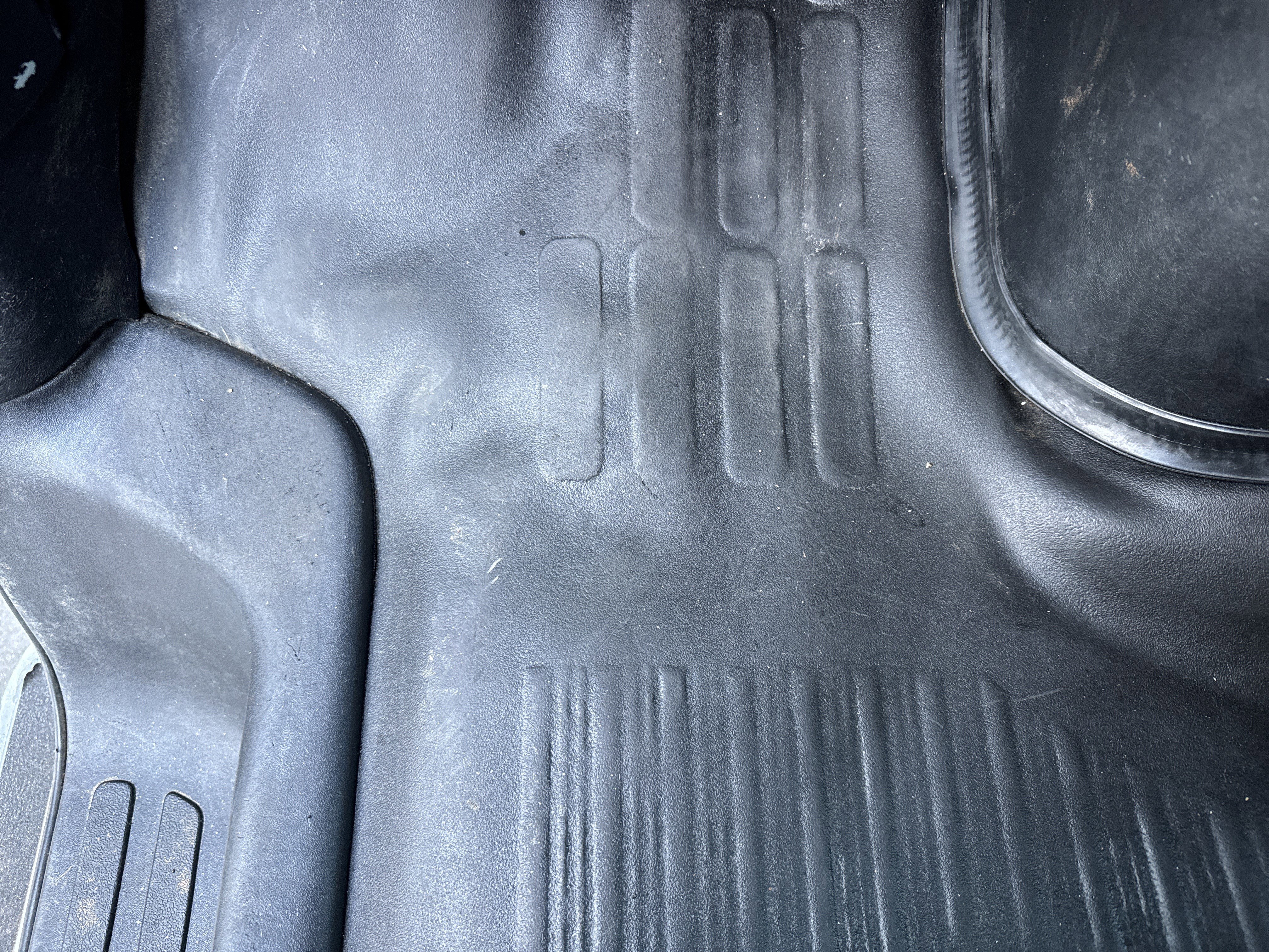 Used 2022 GMC Savana 2500 w/ Driver Convenience Package image 17