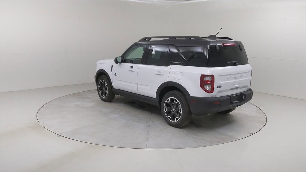 New 2025 Ford Bronco Sport Outer Banks w/ Outer Banks Tech Package+ image 16