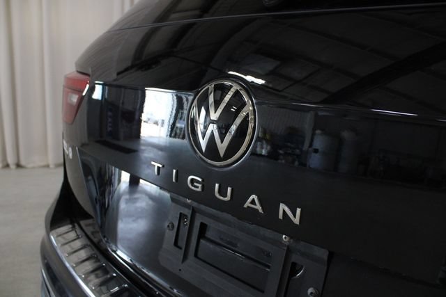 Used 2024 Volkswagen Tiguan Wolfsburg Edition w/ Panoramic Sunroof Package AWD/4WD image 32