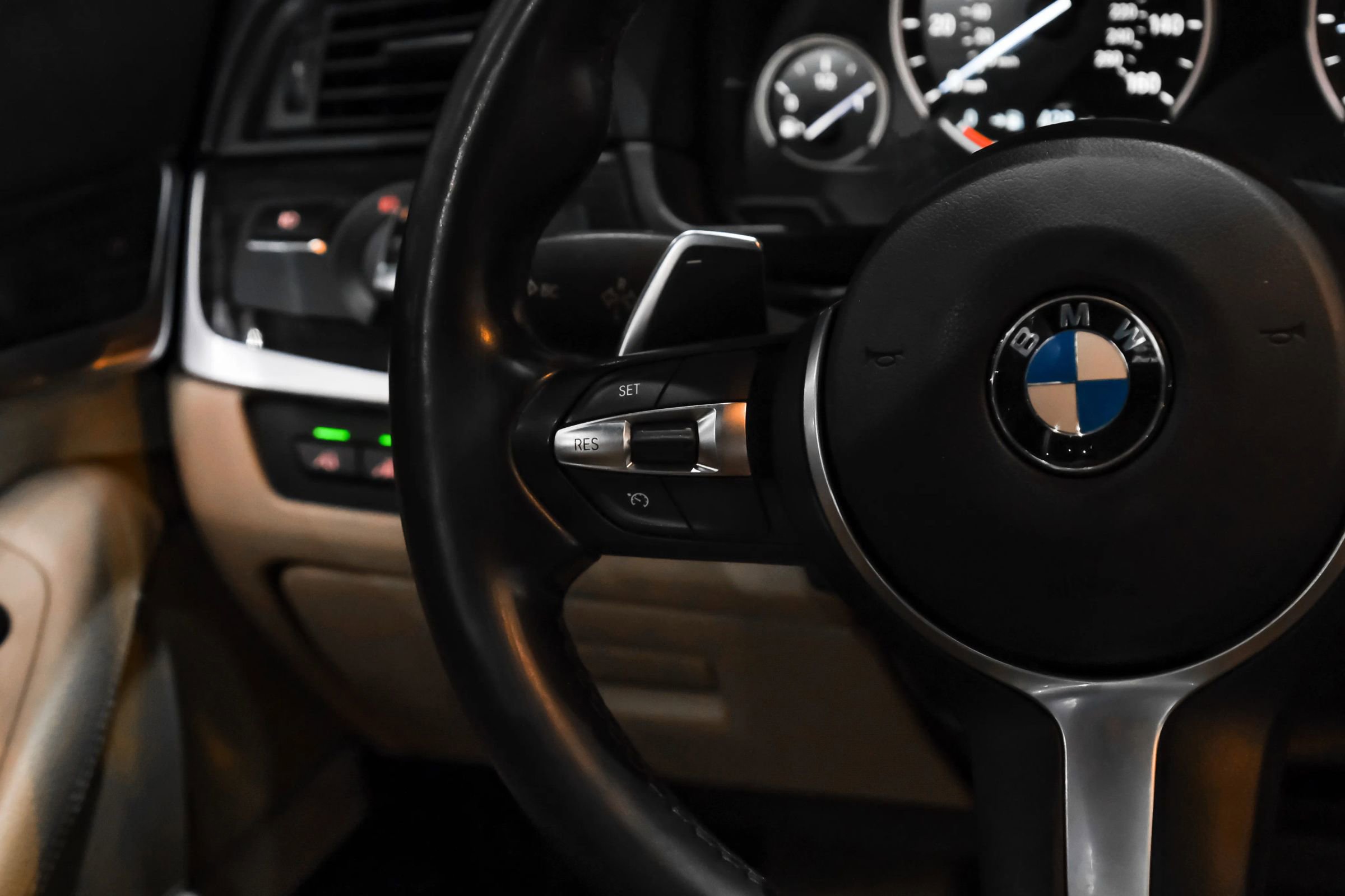 Used 2016 BMW 528i Sedan image 17