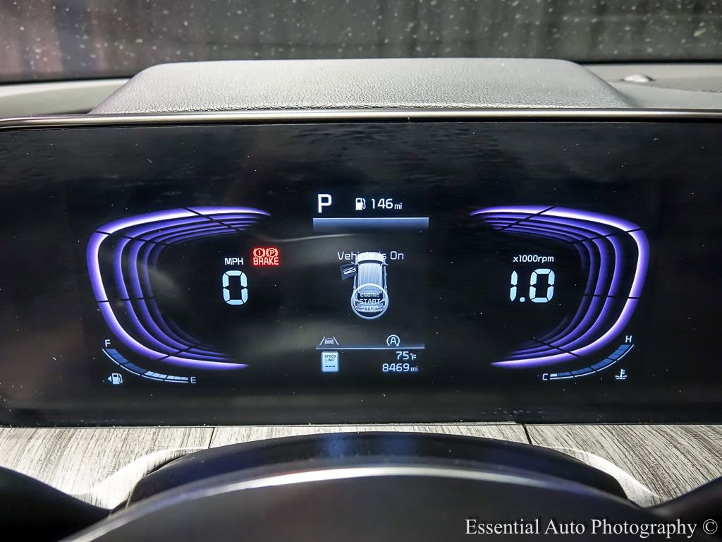 Used 2025 Kia Telluride EX w/ EX Captain's Chair Package AWD/4WD image 4