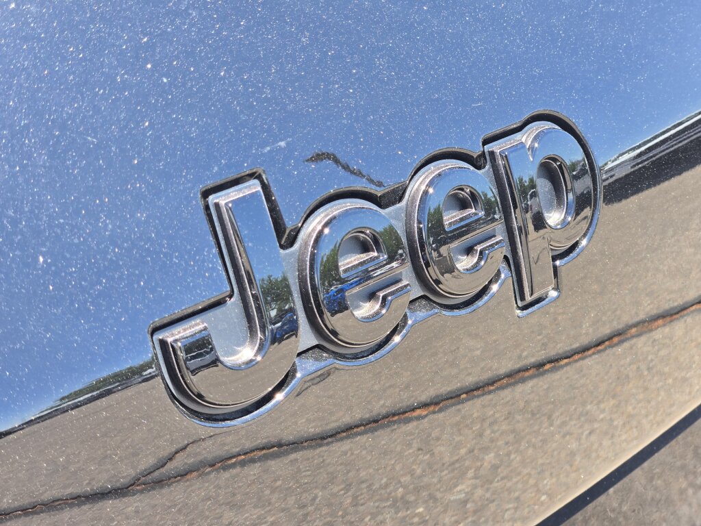 New 2026 Jeep Grand Cherokee L Altitude AWD/4WD image 13