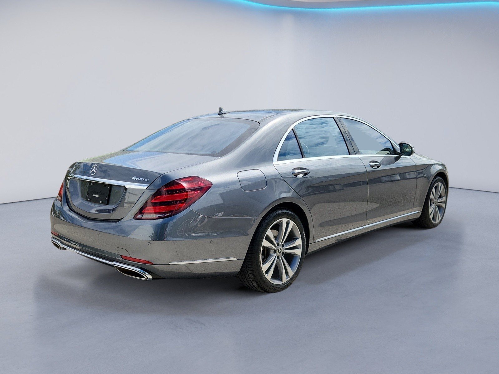 Used 2018 Mercedes-Benz S 560 4MATIC Sedan image 4