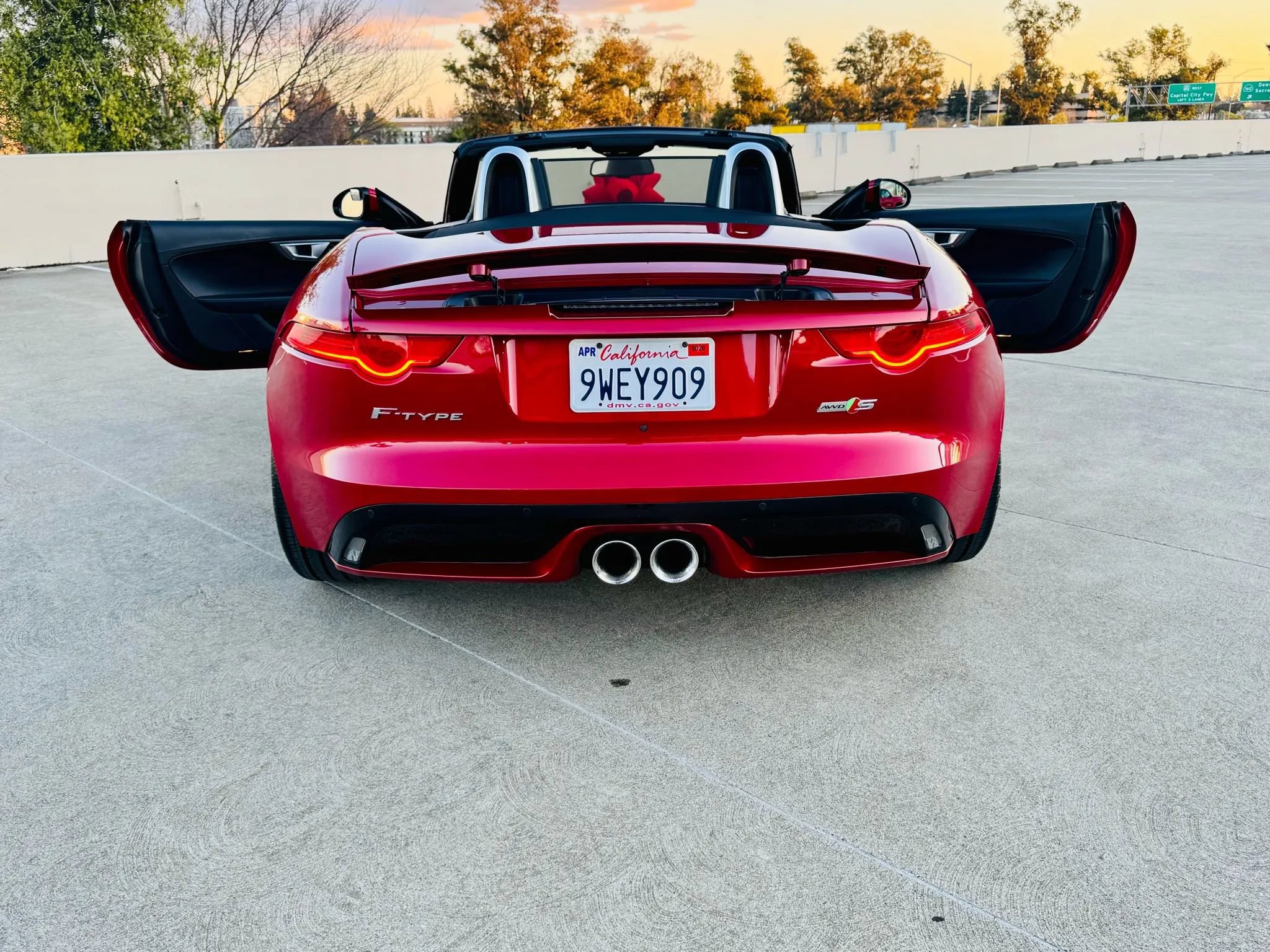 Used 2017 Jaguar F-TYPE S AWD/4WD image 62