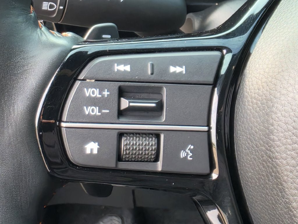 Used 2023 Honda CR-V Sport Touring image 23