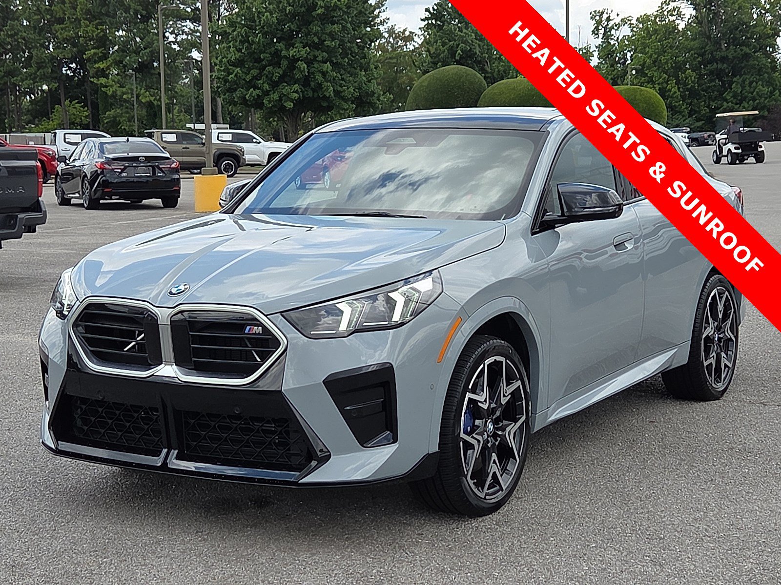 Used 2025 BMW X2 M35i AWD/4WD image 2