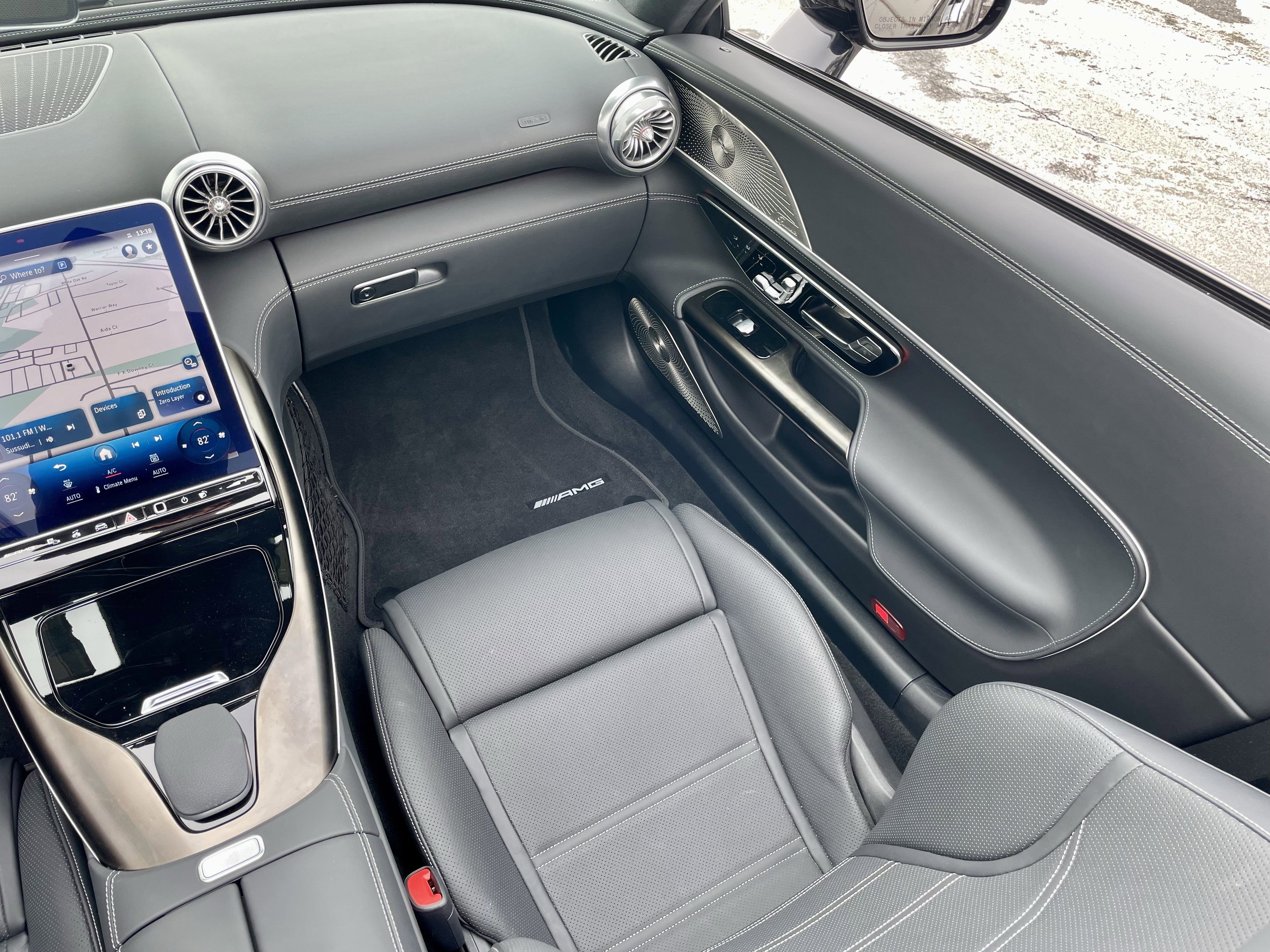 Used 2022 Mercedes-Benz SL 63 AMG AMG SL 63 image 17