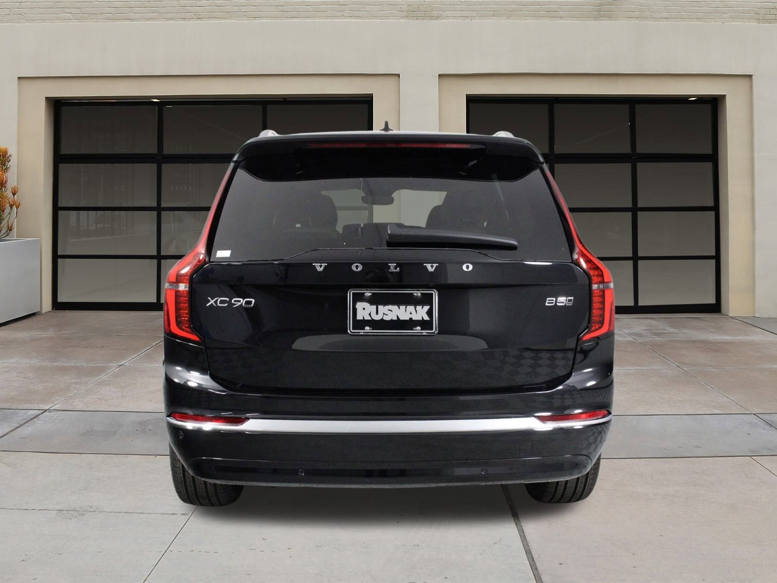 New 2026 Volvo XC90 B5 Plus image 4